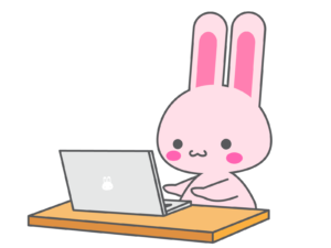 パソコンを使うウサギ